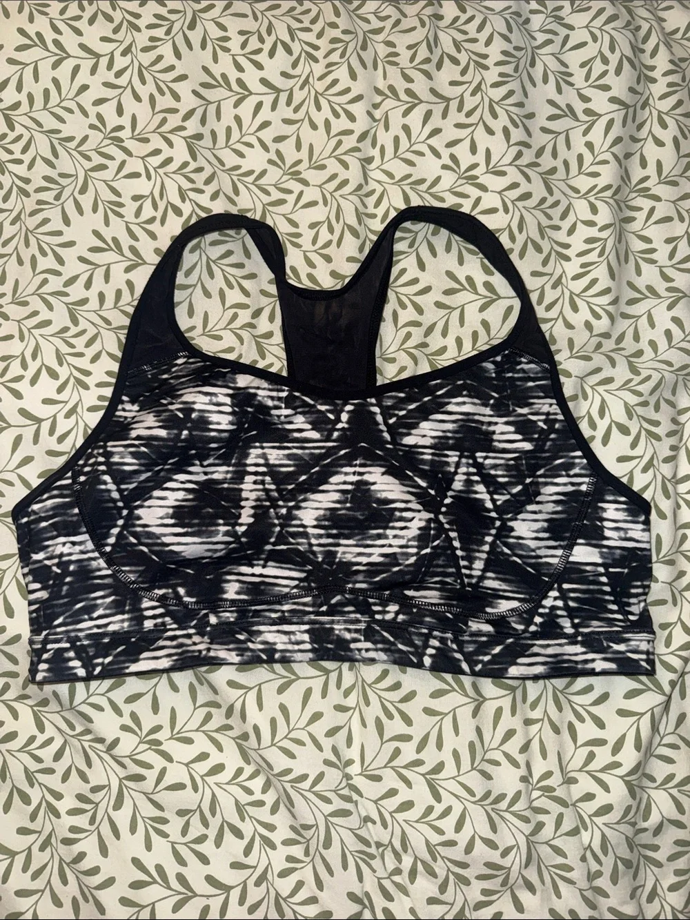 Old Navy Racerback Sports Bra - Picture 1 of 2